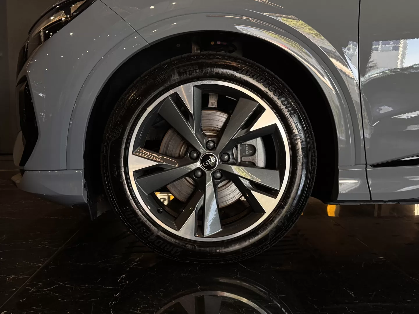 Audi Q4 e-tron 63 kWh - foto 8