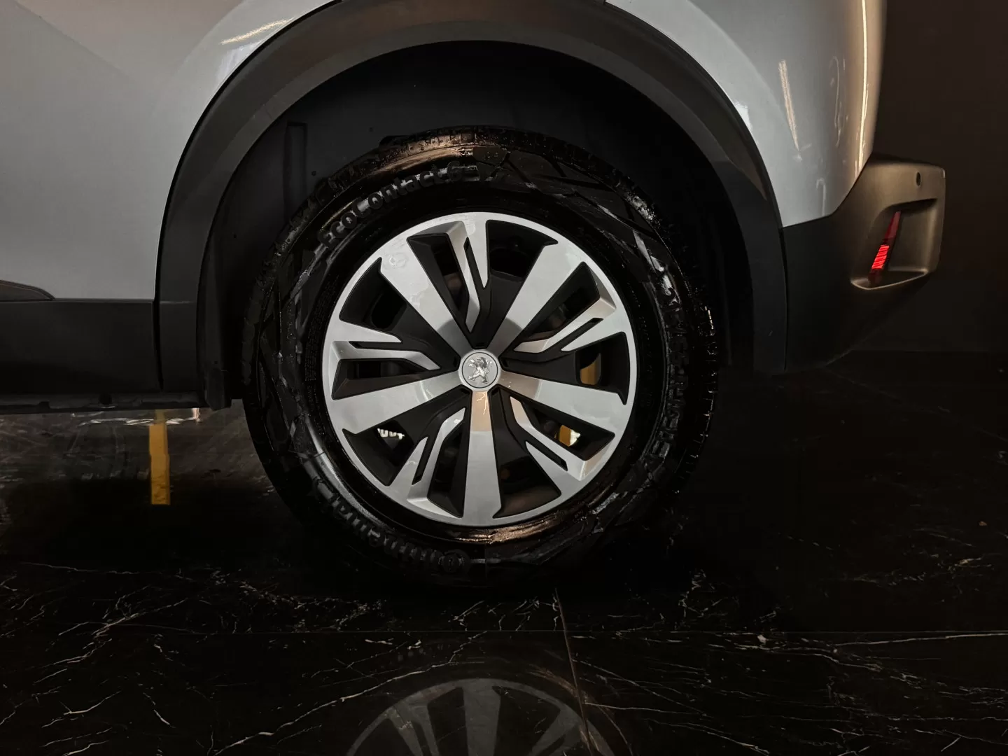 Peugeot 2008 1.2 Active Pack - foto 8