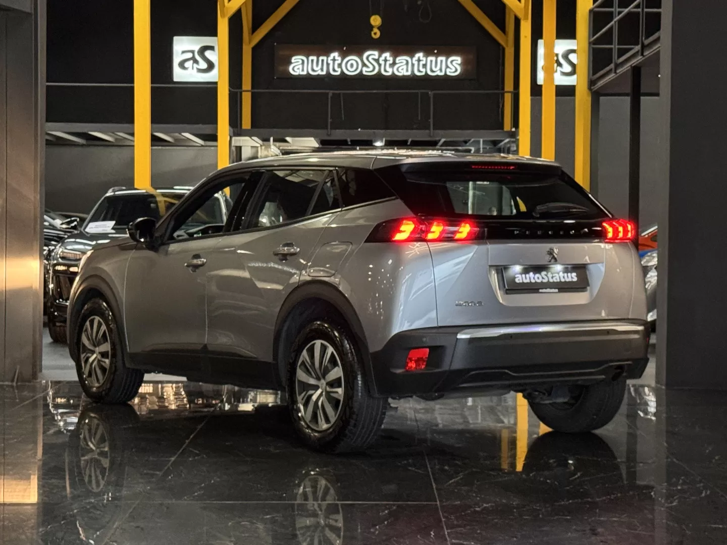 Peugeot 2008 1.2 Active Pack - foto 5