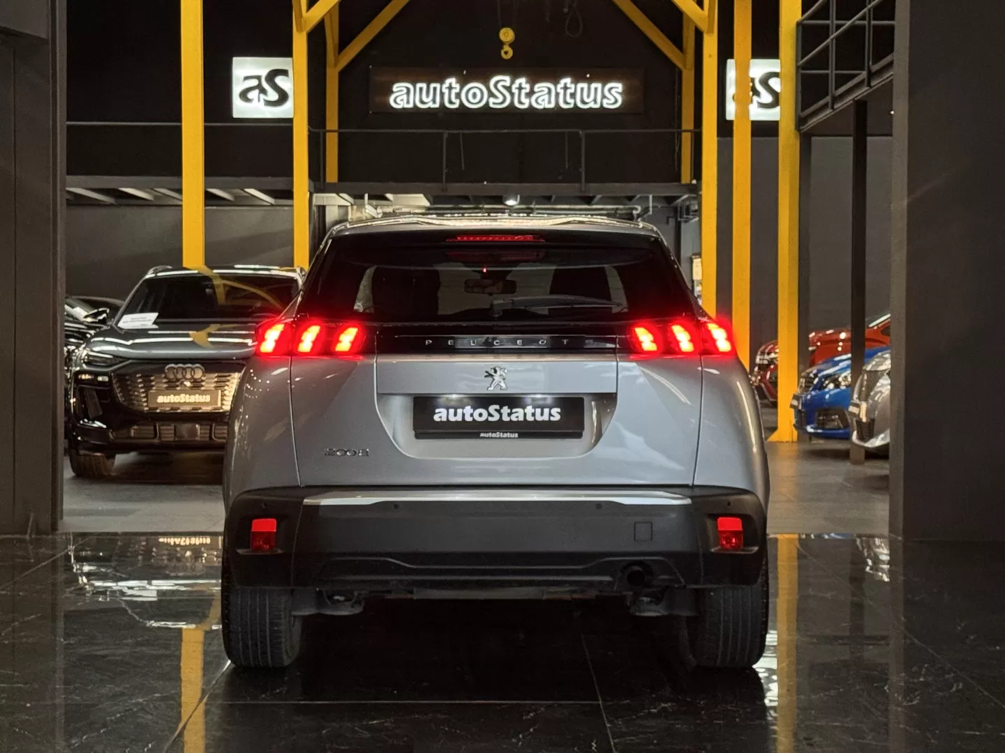 Peugeot 2008 1.2 Active Pack - foto 6