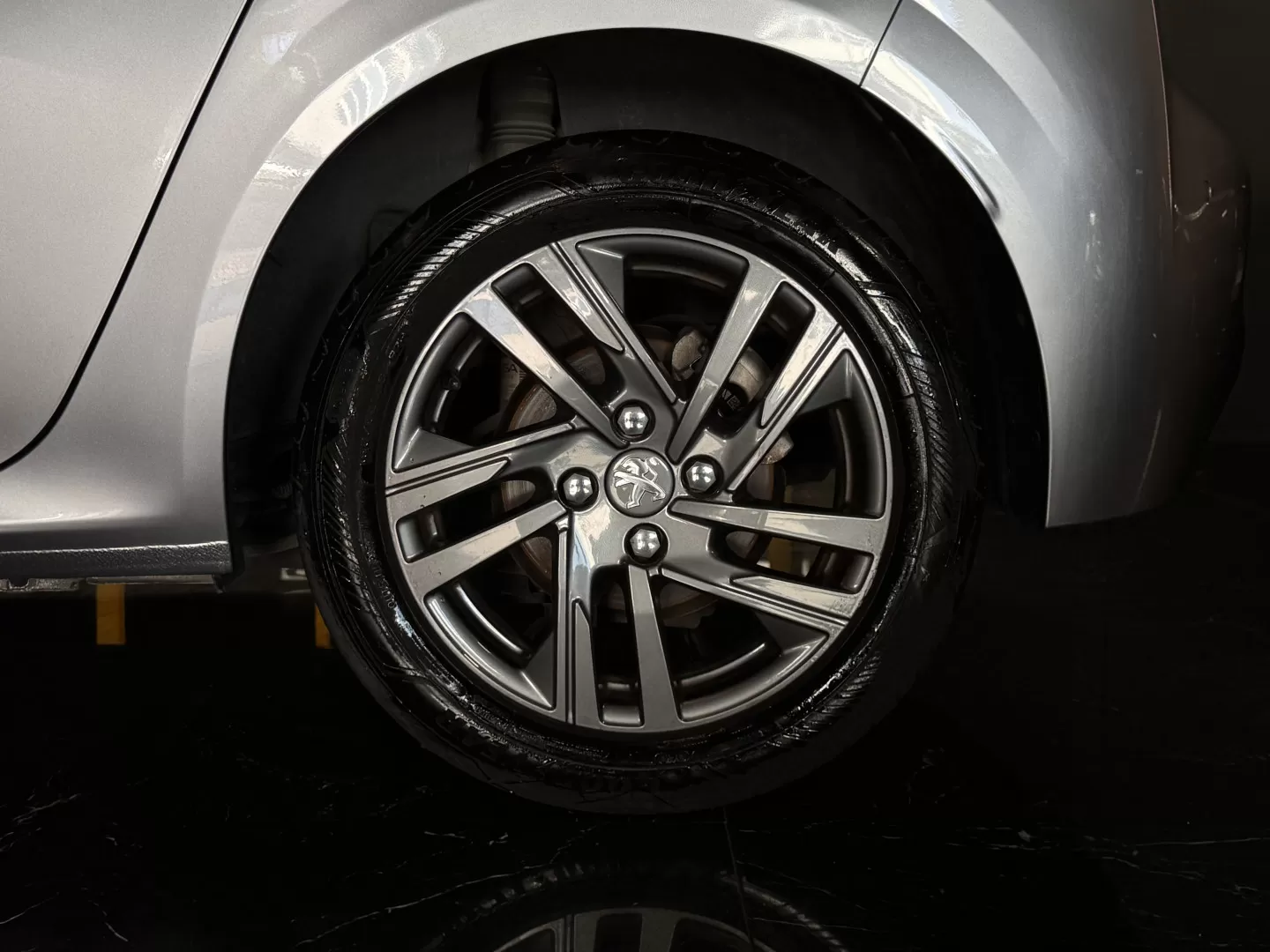 Peugeot 208 1.5 BlueHDi Active Business Pack - foto 8