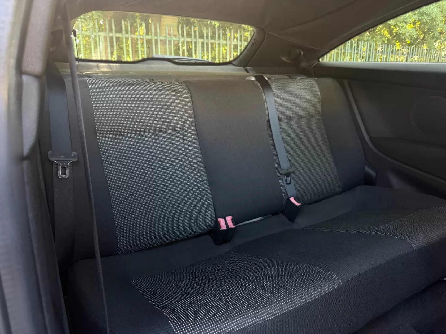 Opel Astra GTC 1.6 Easytronic - foto 8