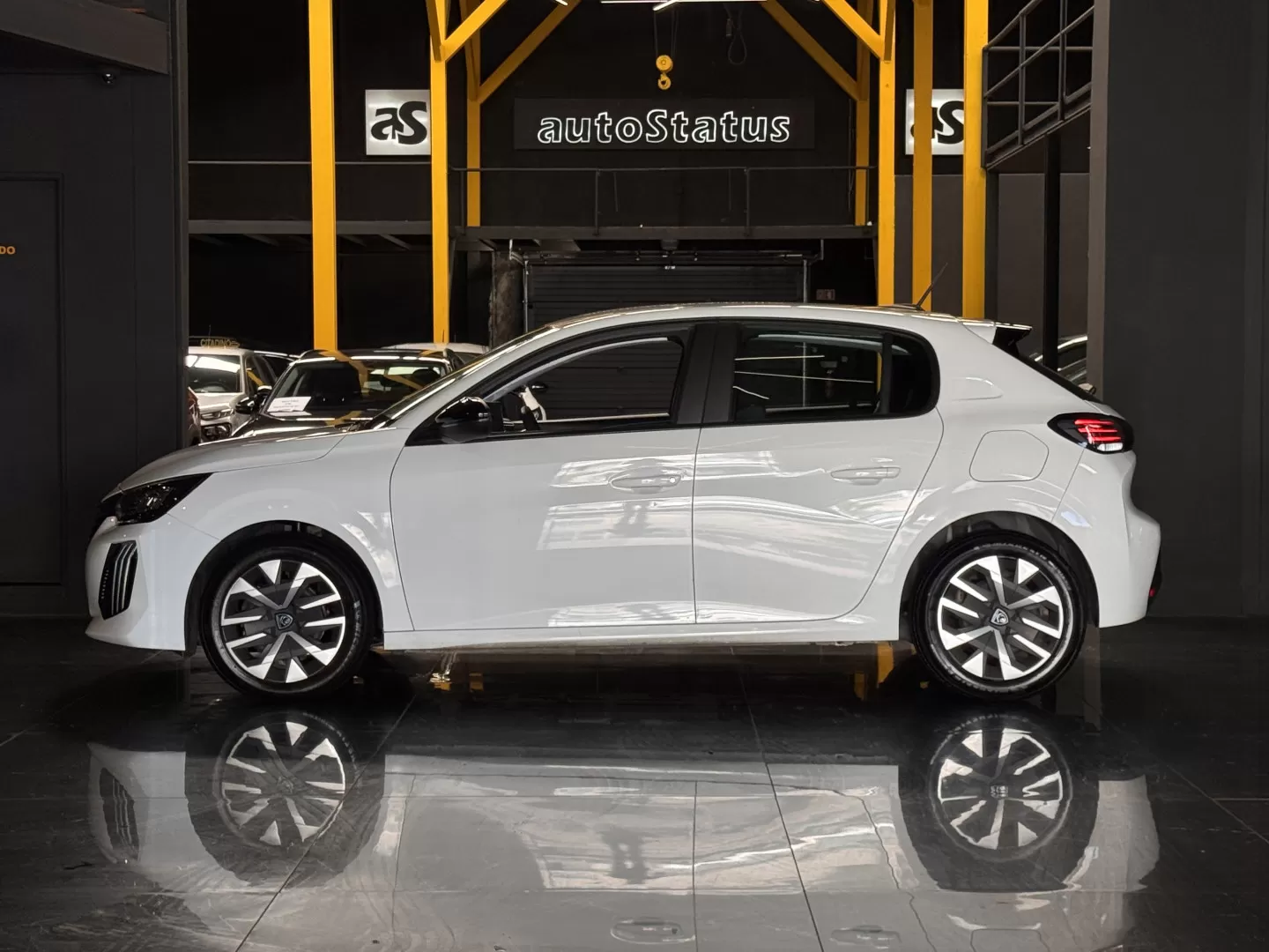 Peugeot 208 1.2 PureTech Active - foto 4