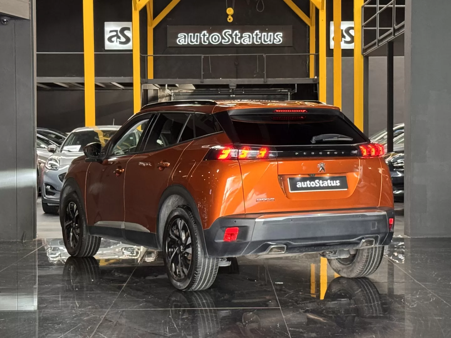 Peugeot 2008 1.2 PureTech Allure Pack EAT8 - foto 5