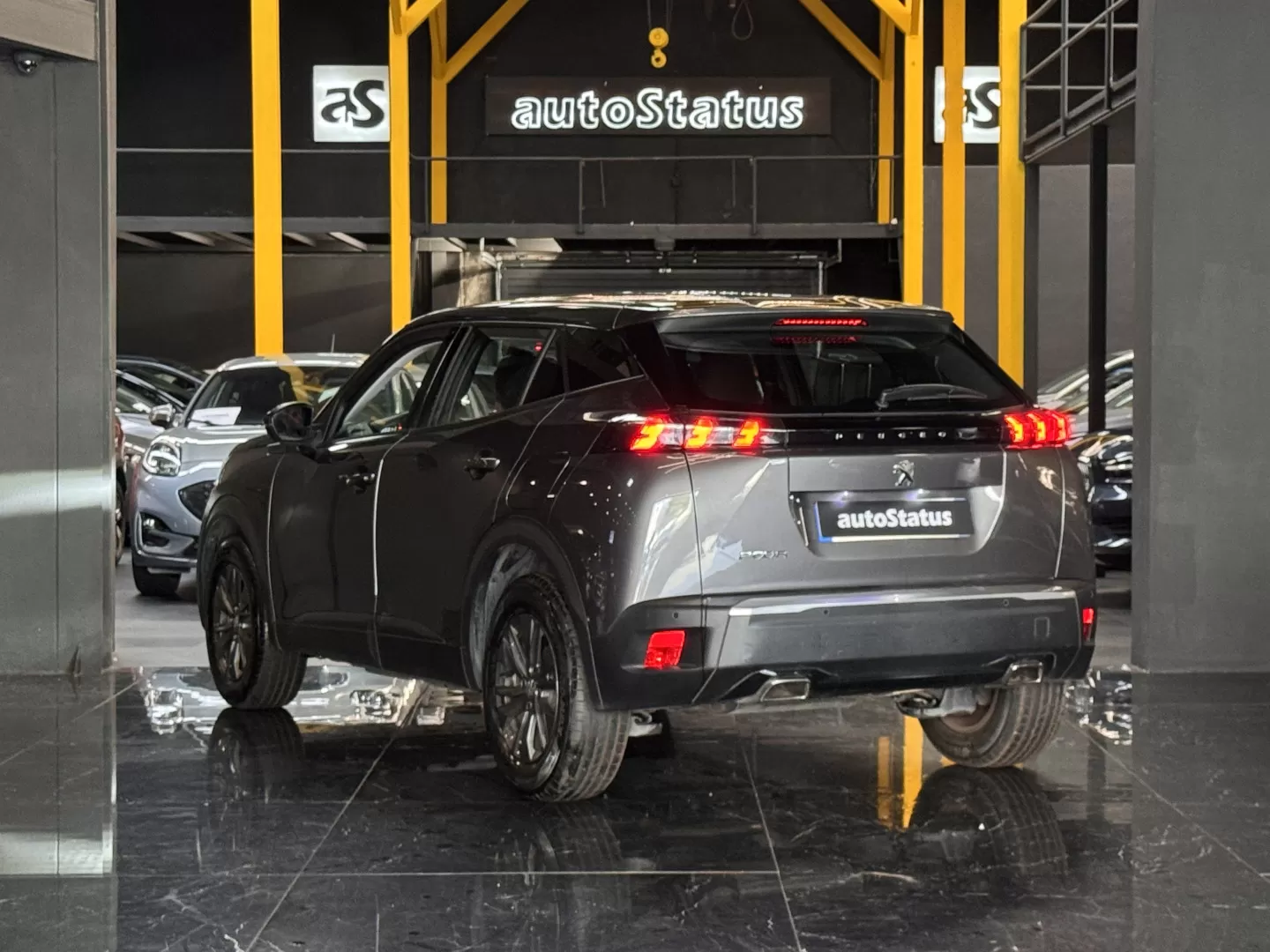 Peugeot 2008 1.2 PureTech Active Pack EAT8 - foto 5